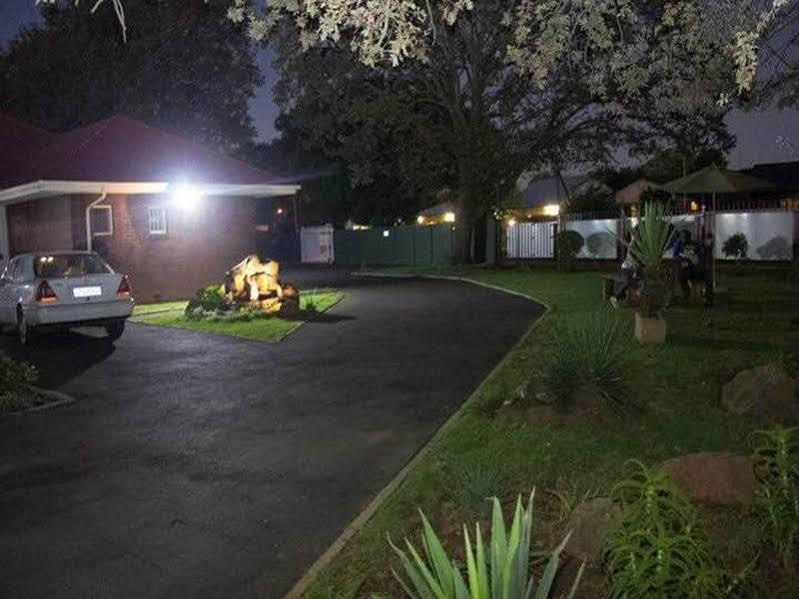 Acn International Regency Lodge Kempton Park Exterior foto